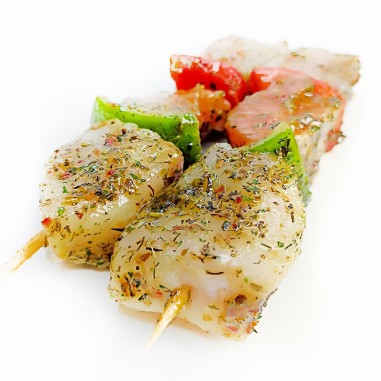 BROCHETTE de POISSONS MIXTE / SAUCE SAUGE